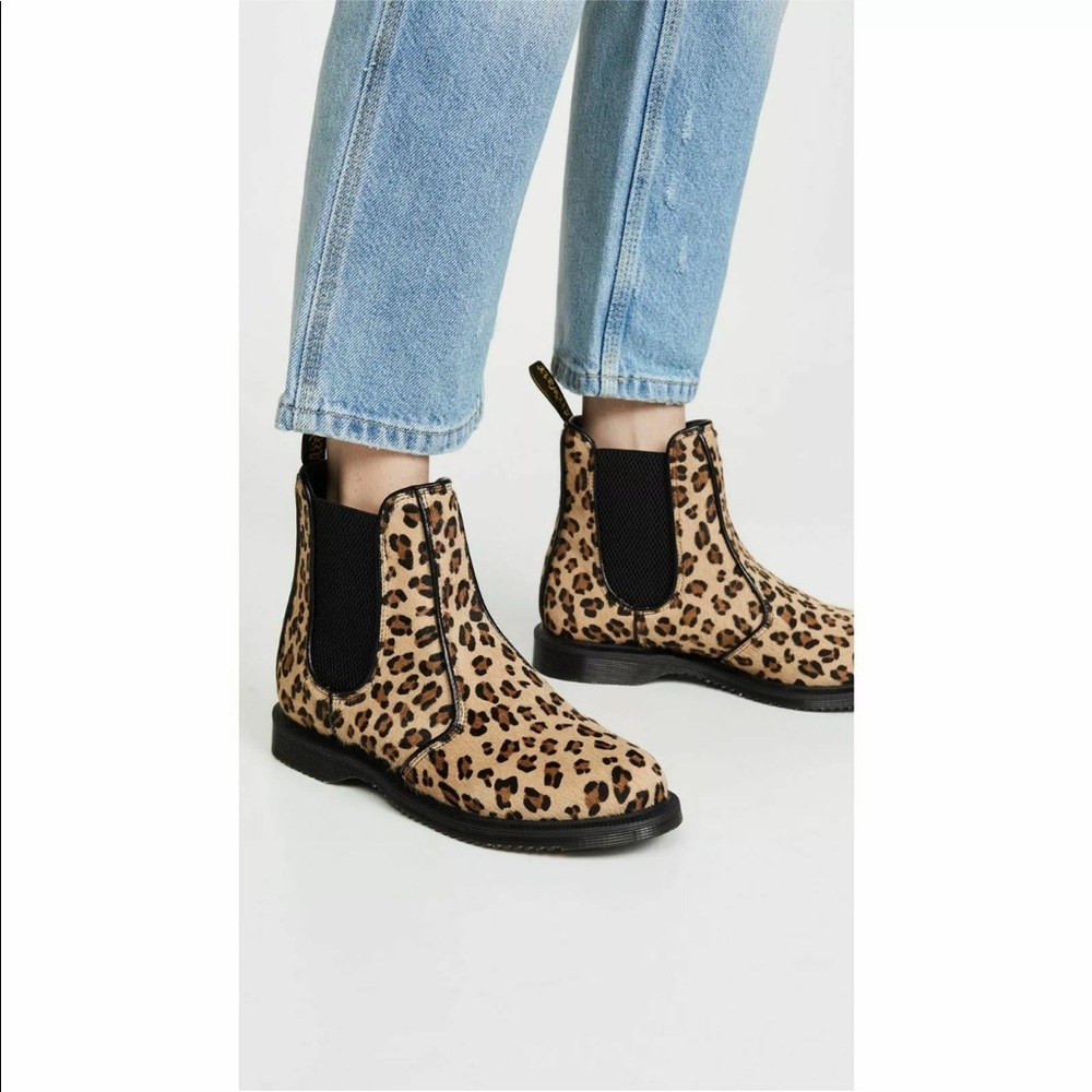 New Dr. Martens leopard Flora On Chelsea boots 5